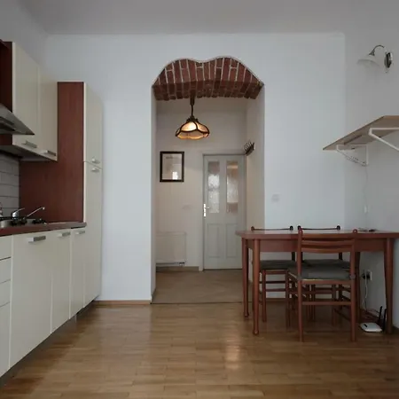 New And Fully Equipped Apartement Plzenska 26 * Prague